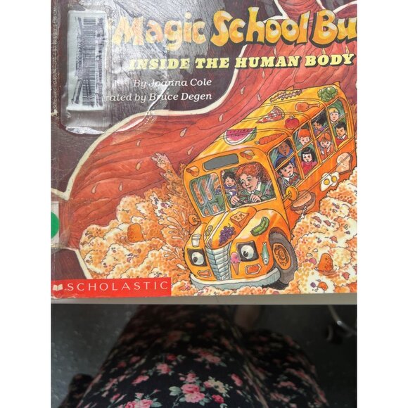 Scholastic & An early  I Can Read Book, Illustrated Childrens Books Set of 5 - Picture 4 of 11